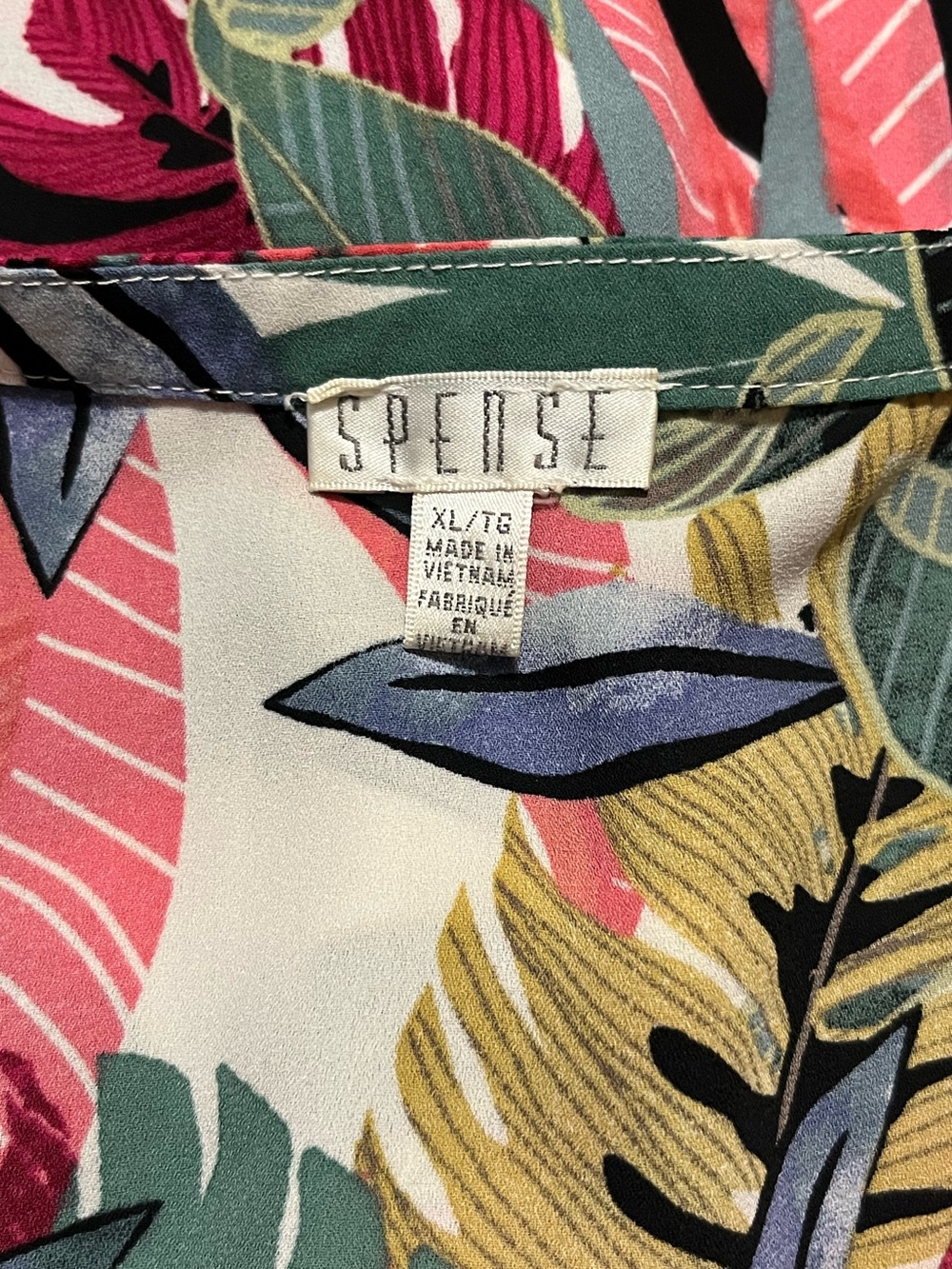 Spense Tropical Leaf Print Sleeveless V-Neck Tank - Picture 4 of 5
